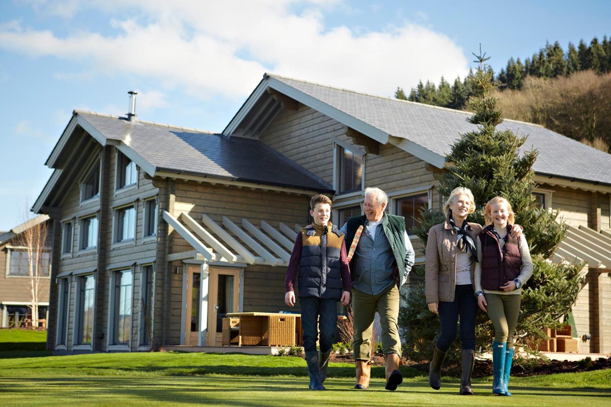 Hunter Lodges By Celtic Manor Newport  Buitenkant foto