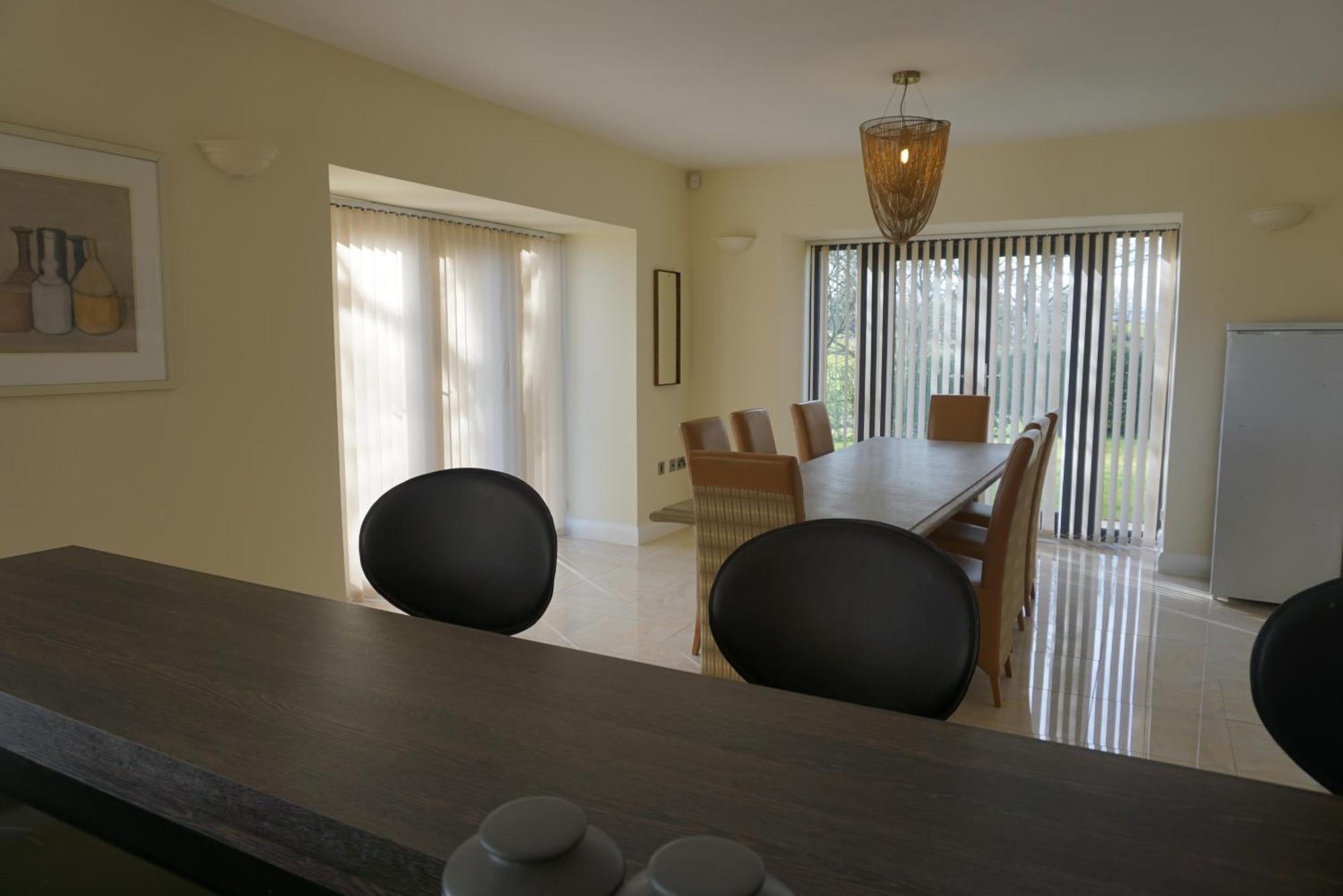 Hunter Lodges By Celtic Manor Newport  Buitenkant foto